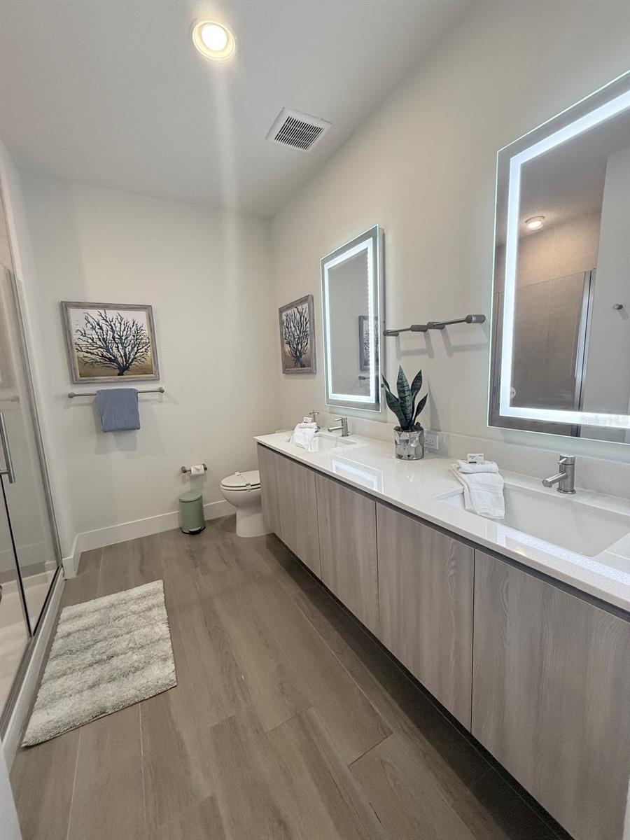 HIDDEN FOREST AT SILVER CREEK - Residential Lease