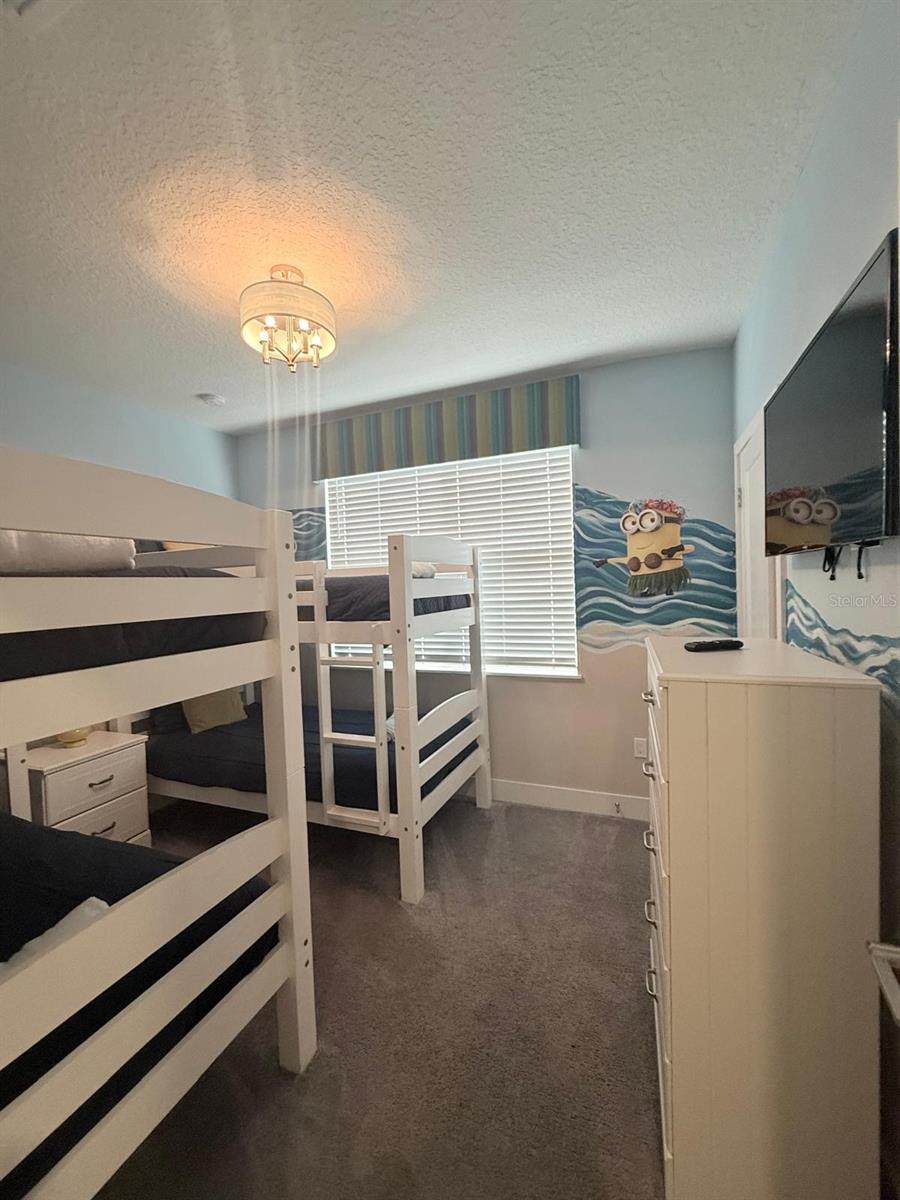 HIDDEN FOREST AT SILVER CREEK - Residential Lease