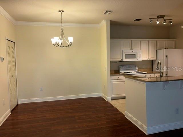 SOUTHERN PINES CONDO - Residential