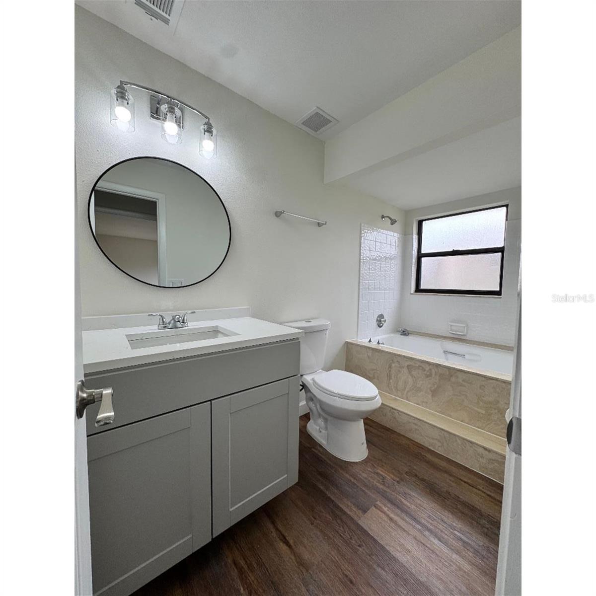 CLUB VILLAS AT WIMBLEDON PARK PH 02 - Residential