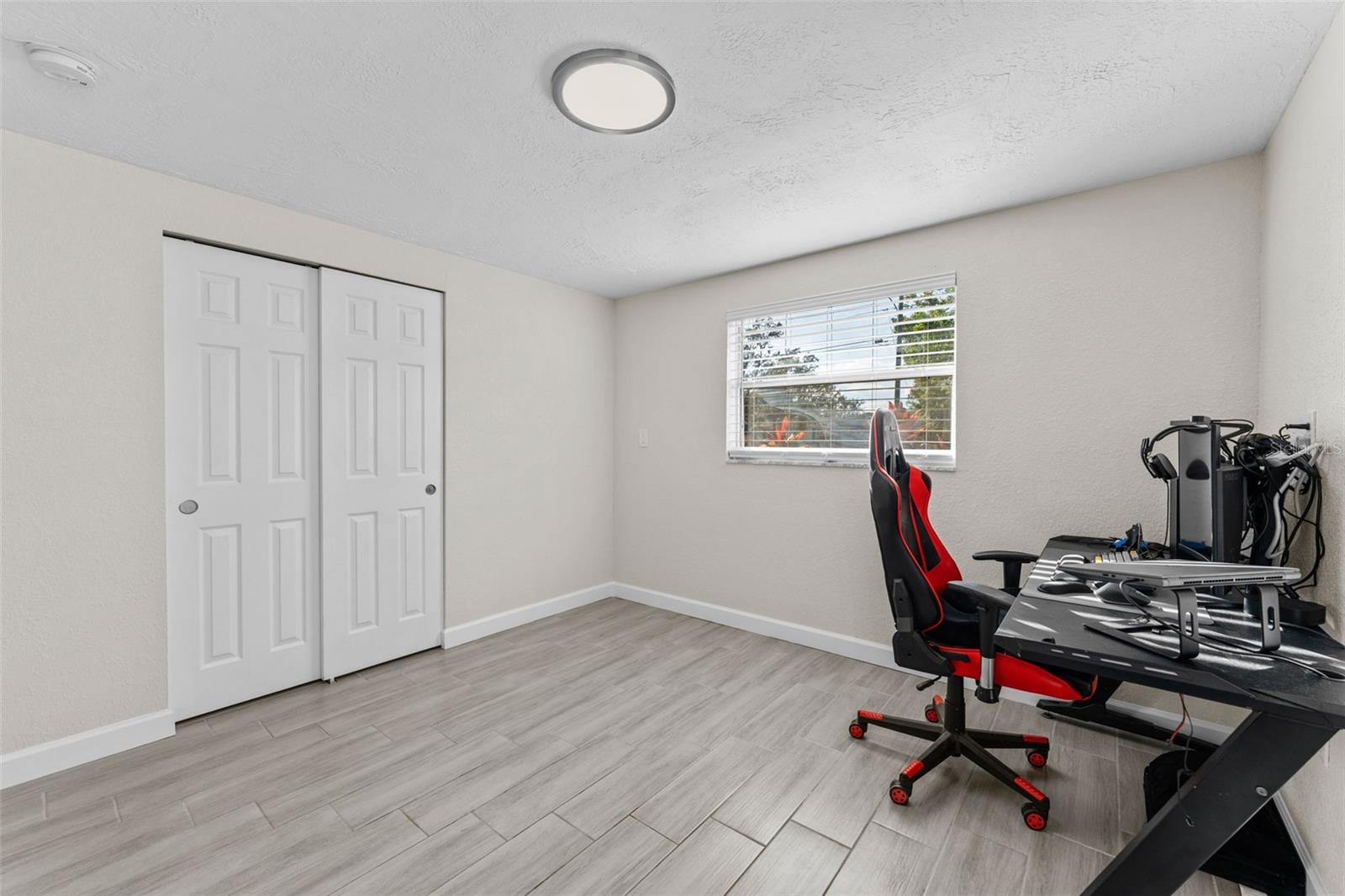 SHORE ACRES BAYOU GRANDE SEC - Residential