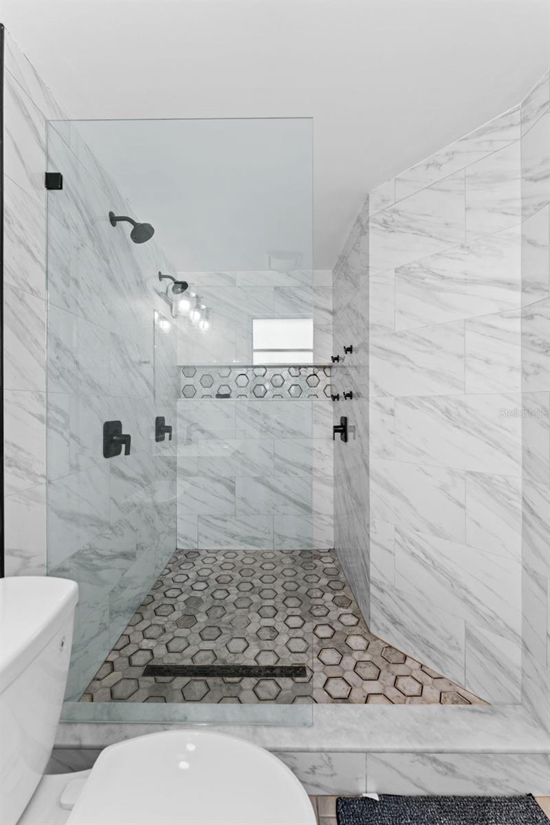 SHORE ACRES BAYOU GRANDE SEC - Residential