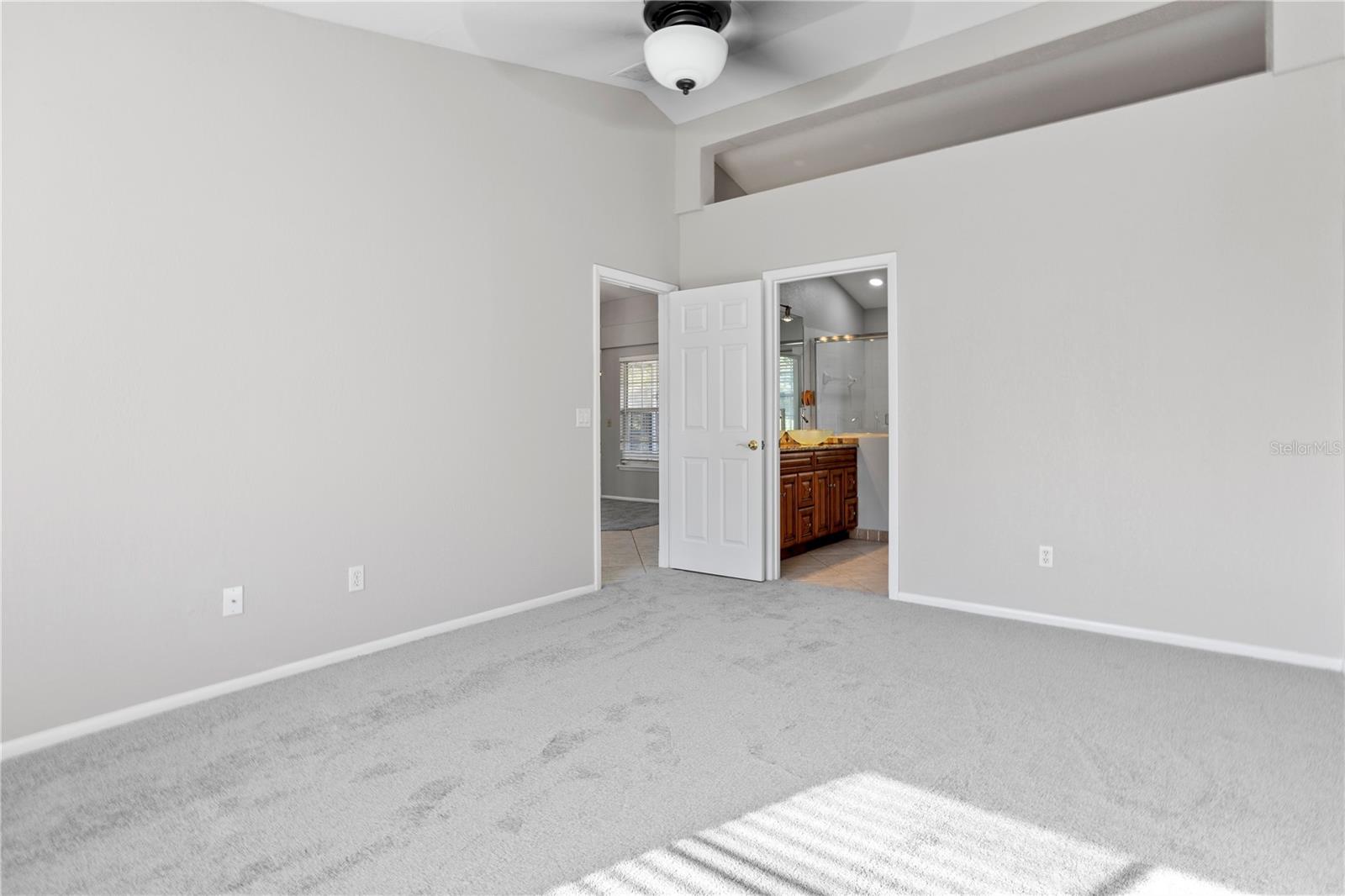 TWIN RIVERS MODEL HOME AREA - Residential