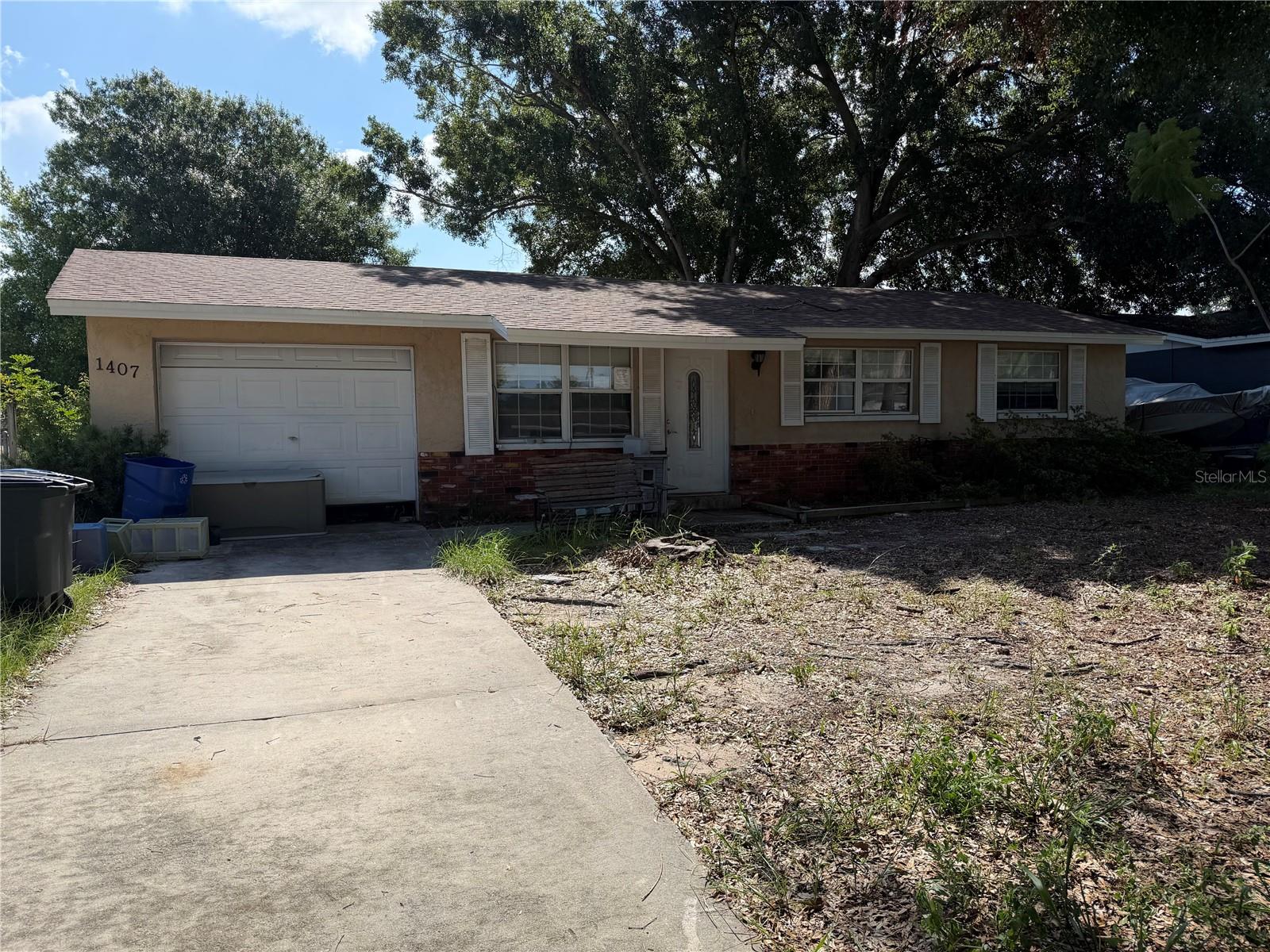 1407 COPPERTREE DRIVE