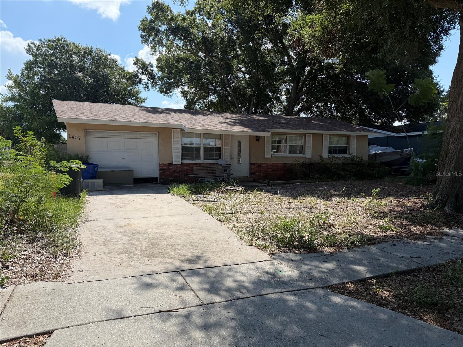 1407 COPPERTREE DRIVE
