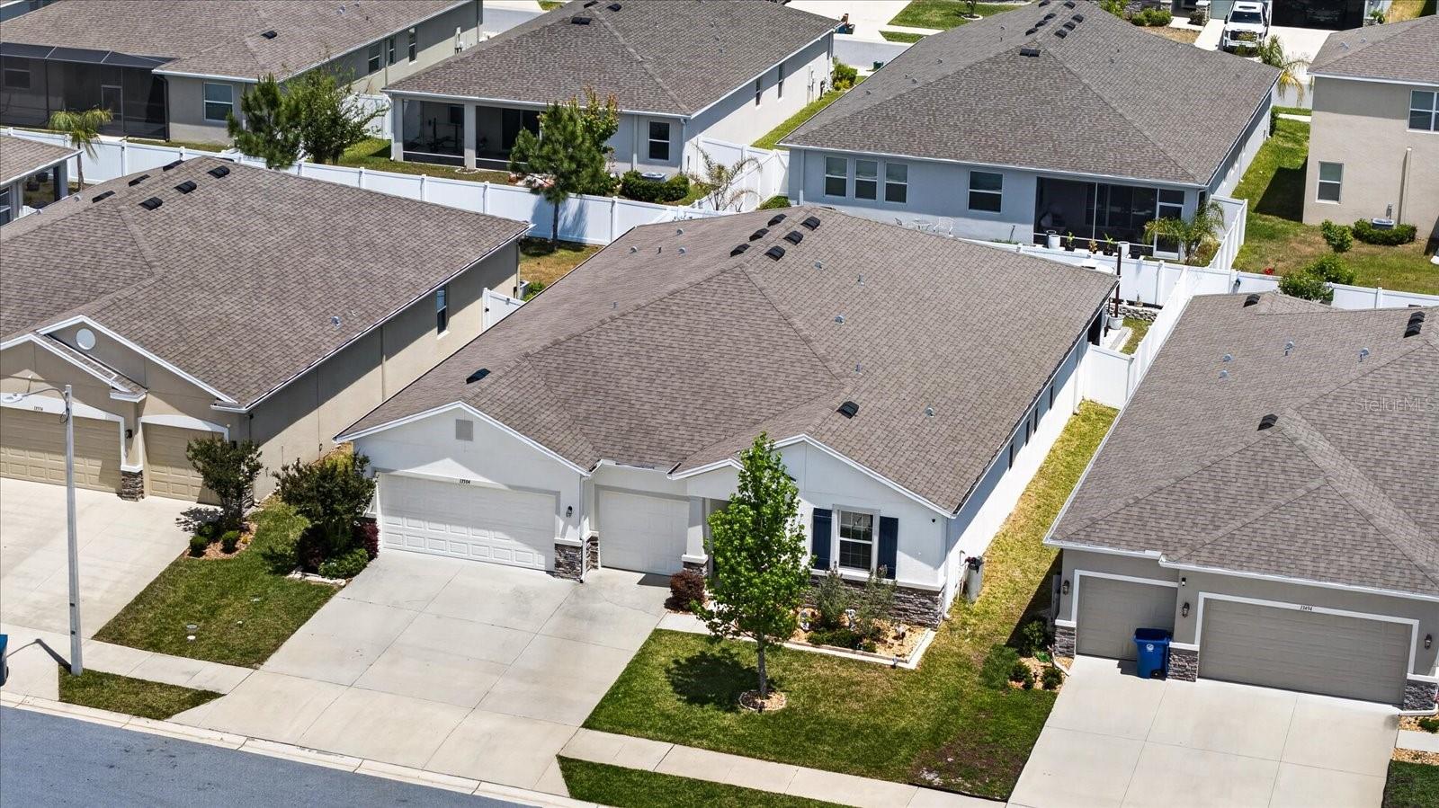 BARRINGTON/STERLING HILLS - Residential