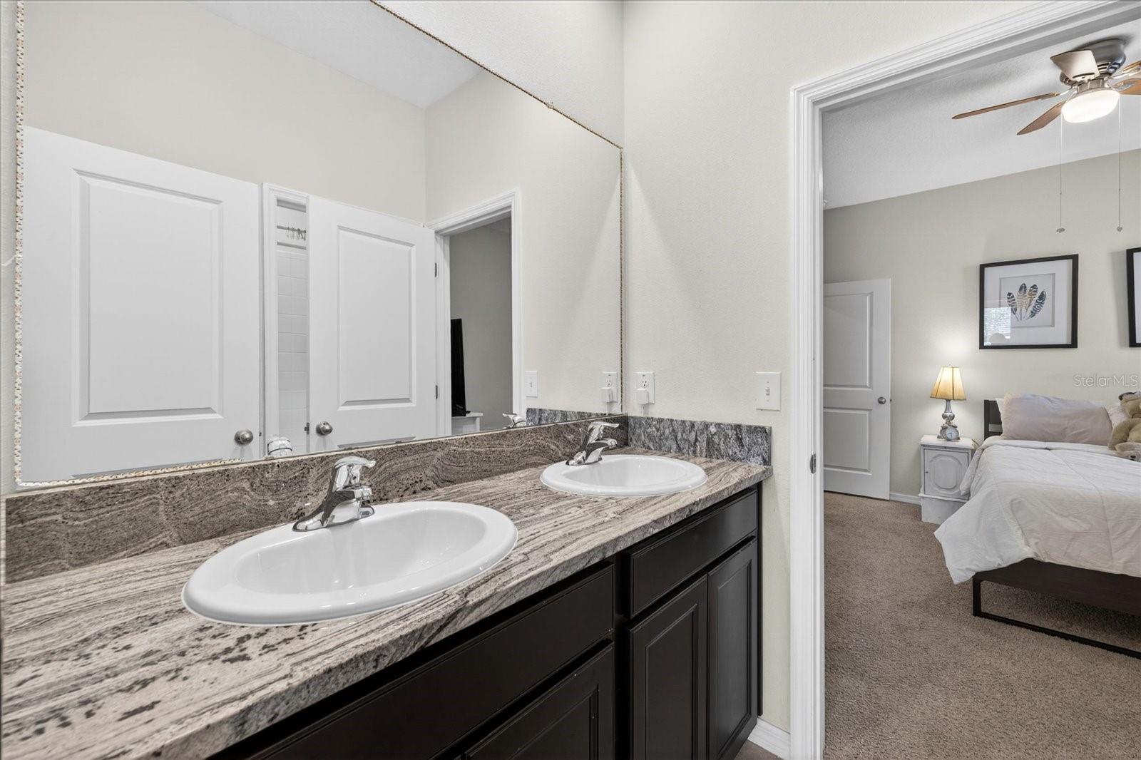 BARRINGTON/STERLING HILLS - Residential