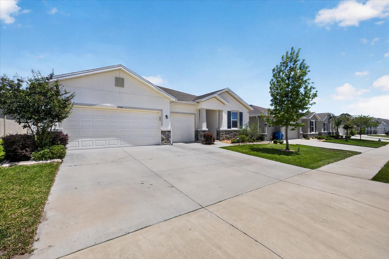 BARRINGTON/STERLING HILLS - Residential