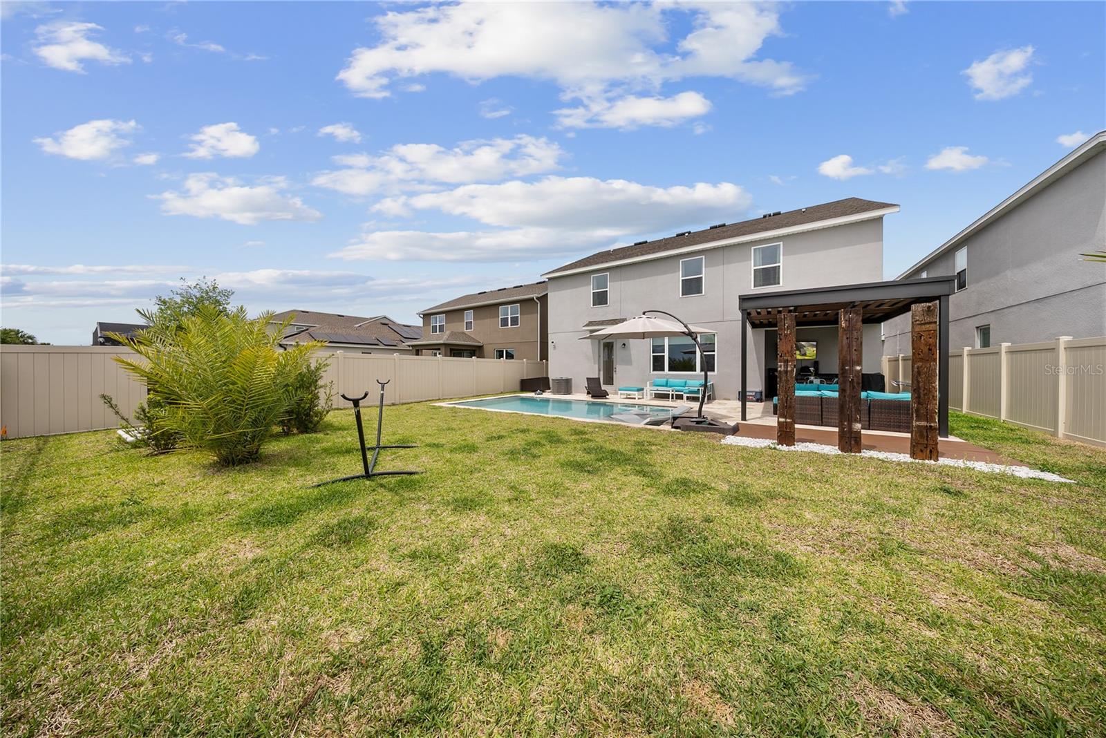 RIDGEVIEW PHASE 3 - Residential