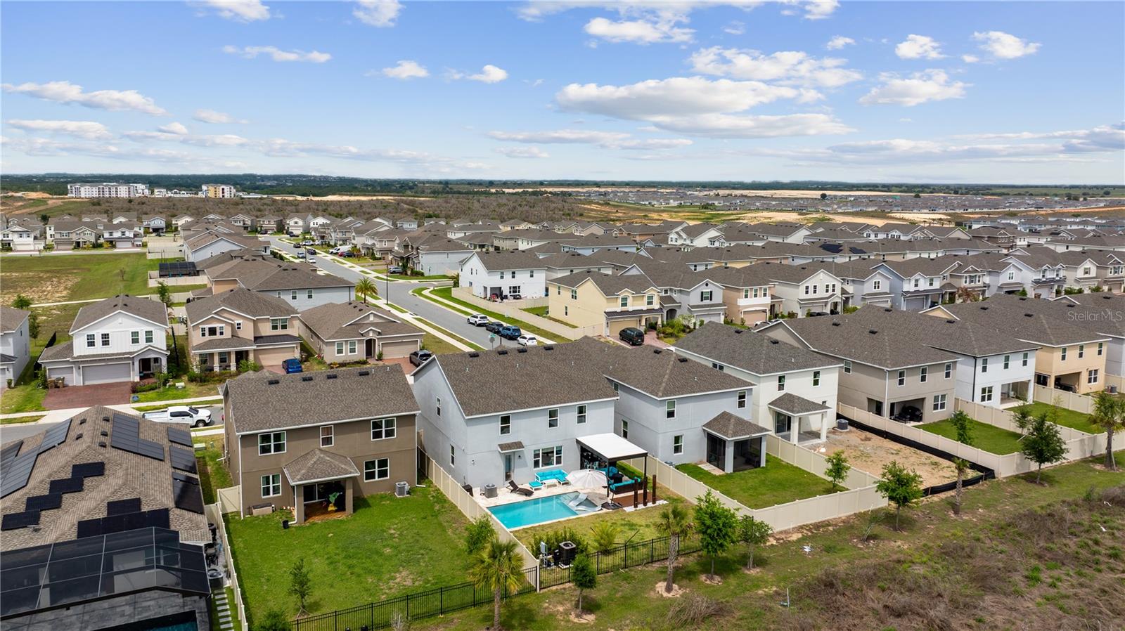 RIDGEVIEW PHASE 3 - Residential