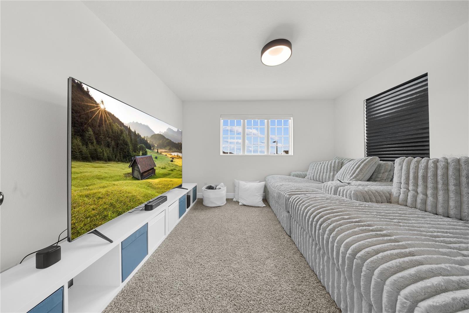 RIDGEVIEW PHASE 3 - Residential