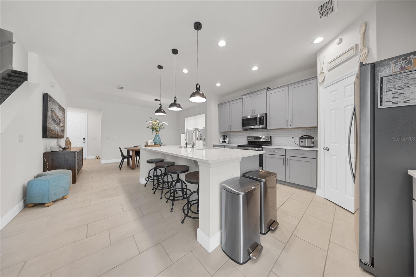 RIDGEVIEW PHASE 3 - Residential