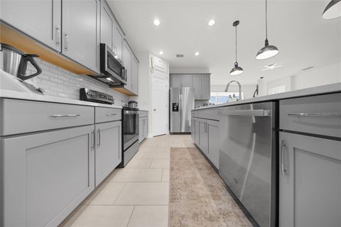 Tiny photo for 14455 Crestavista Ave, Clermont, FL 34714 (MLS # S5146821)
