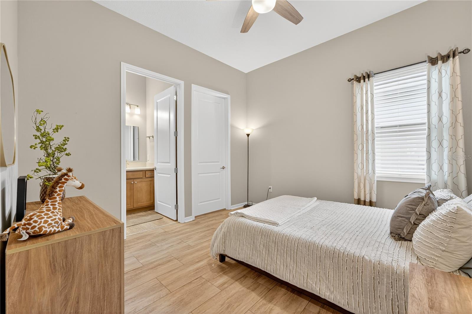STONE CREEK - Residential