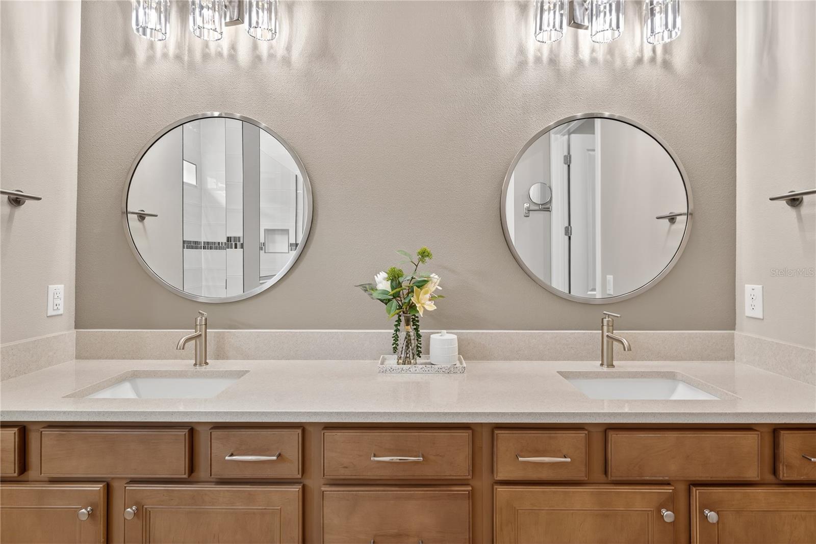 STONE CREEK - Residential