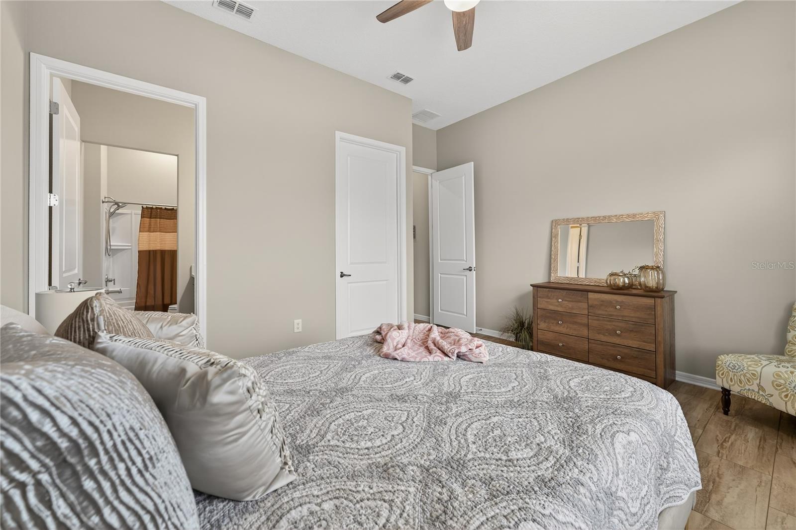 STONE CREEK - Residential