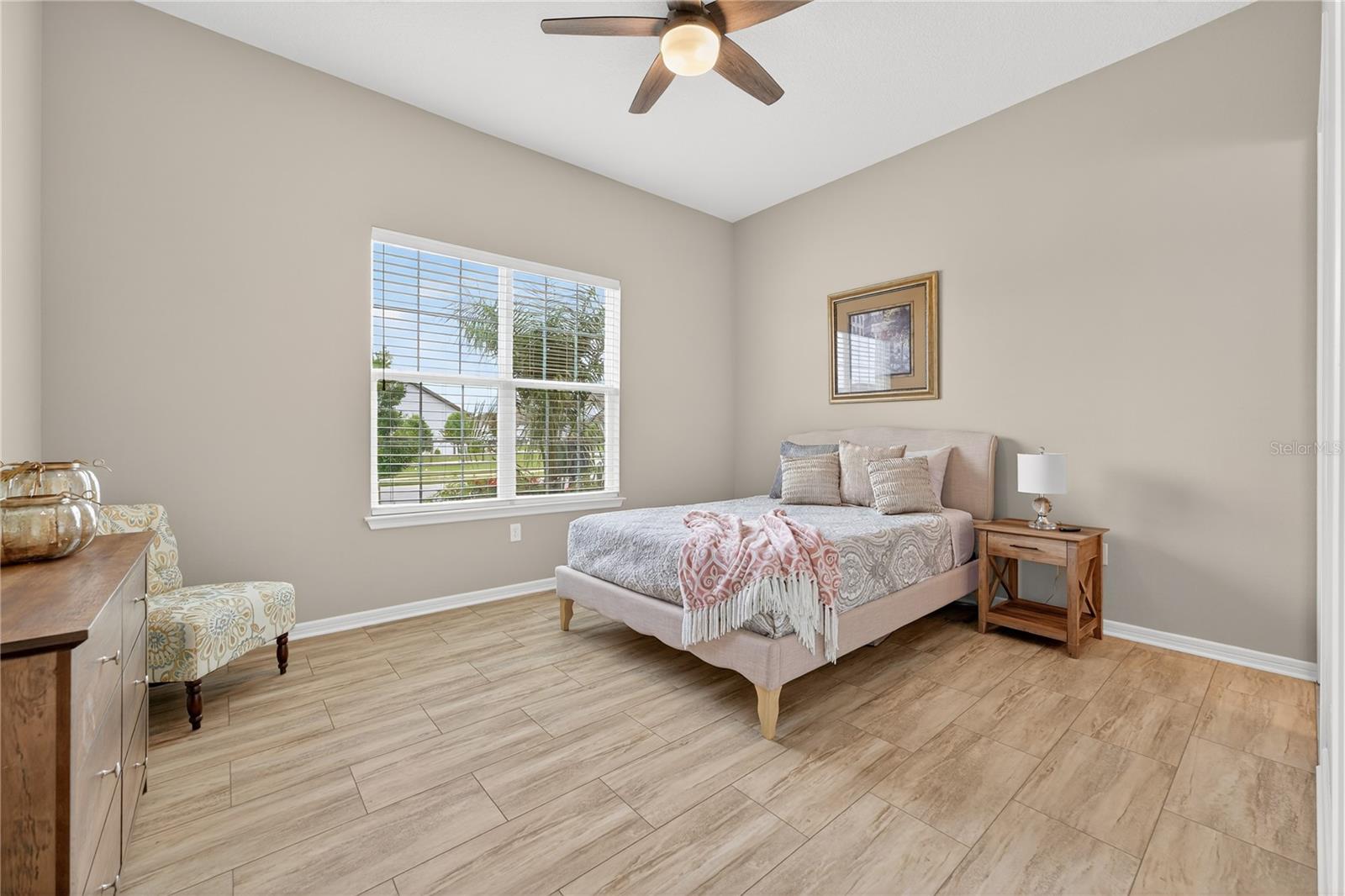 STONE CREEK - Residential