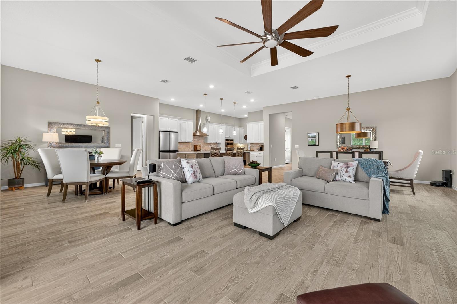 STONE CREEK - Residential