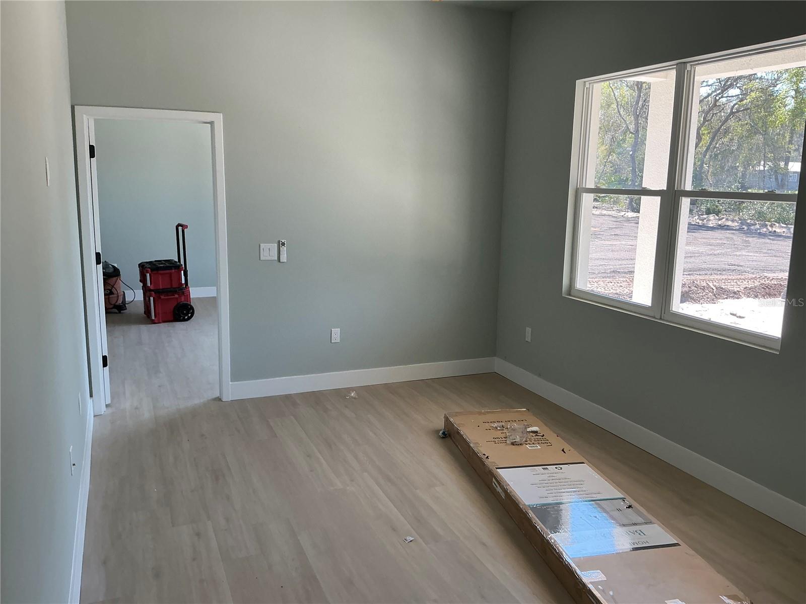 DUPONT LAKE ESTATES SUB 572 - Residential