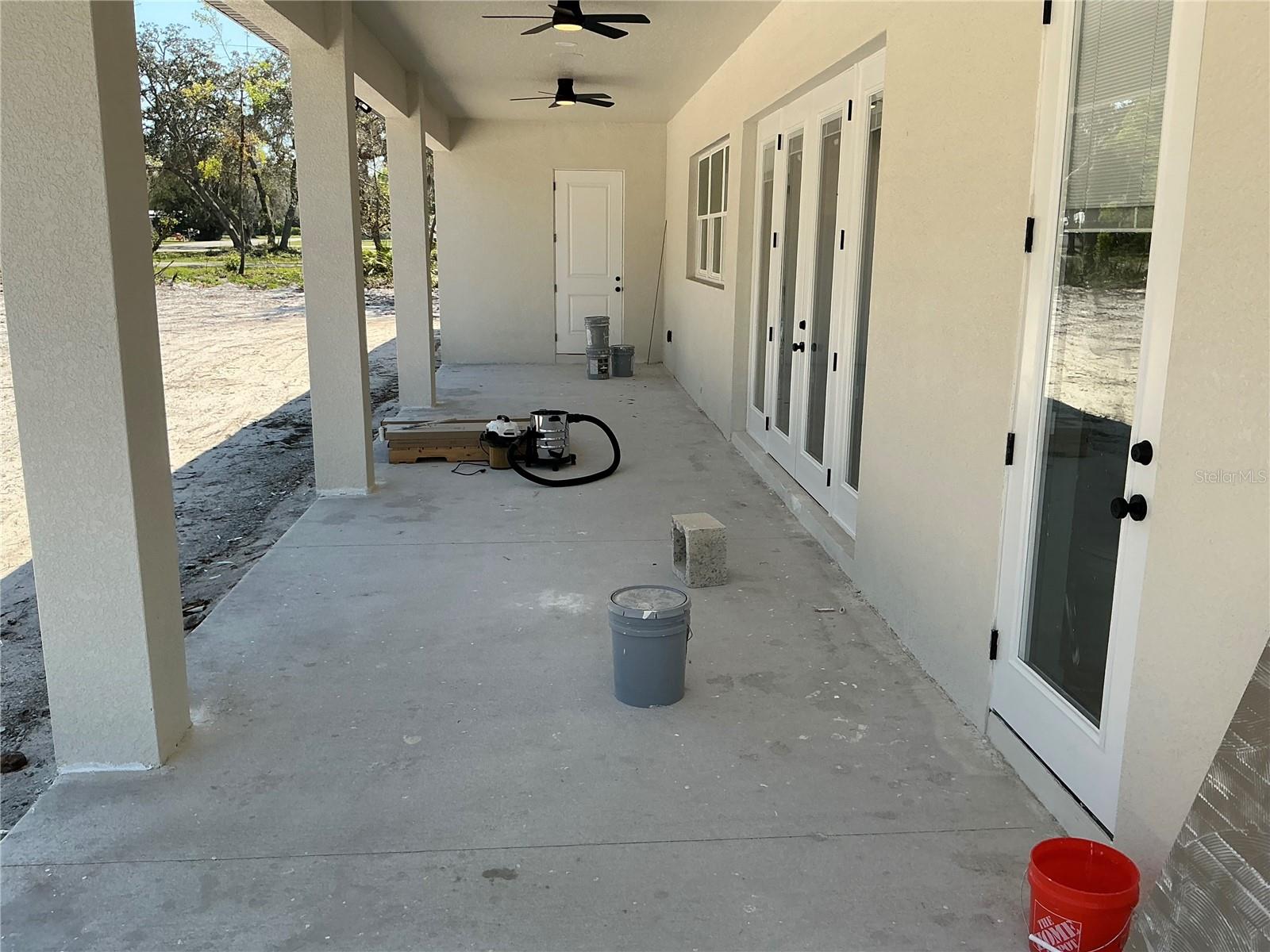 DUPONT LAKE ESTATES SUB 572 - Residential