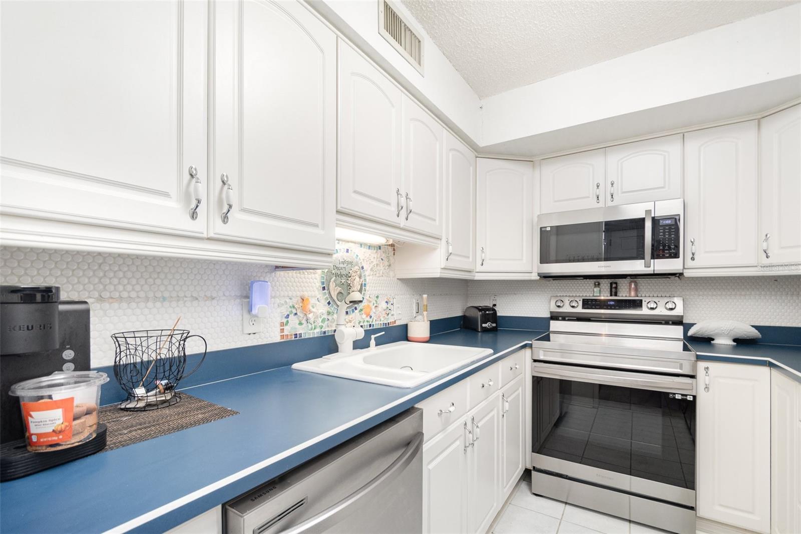 PENDLETON CLUB CONDO - Residential