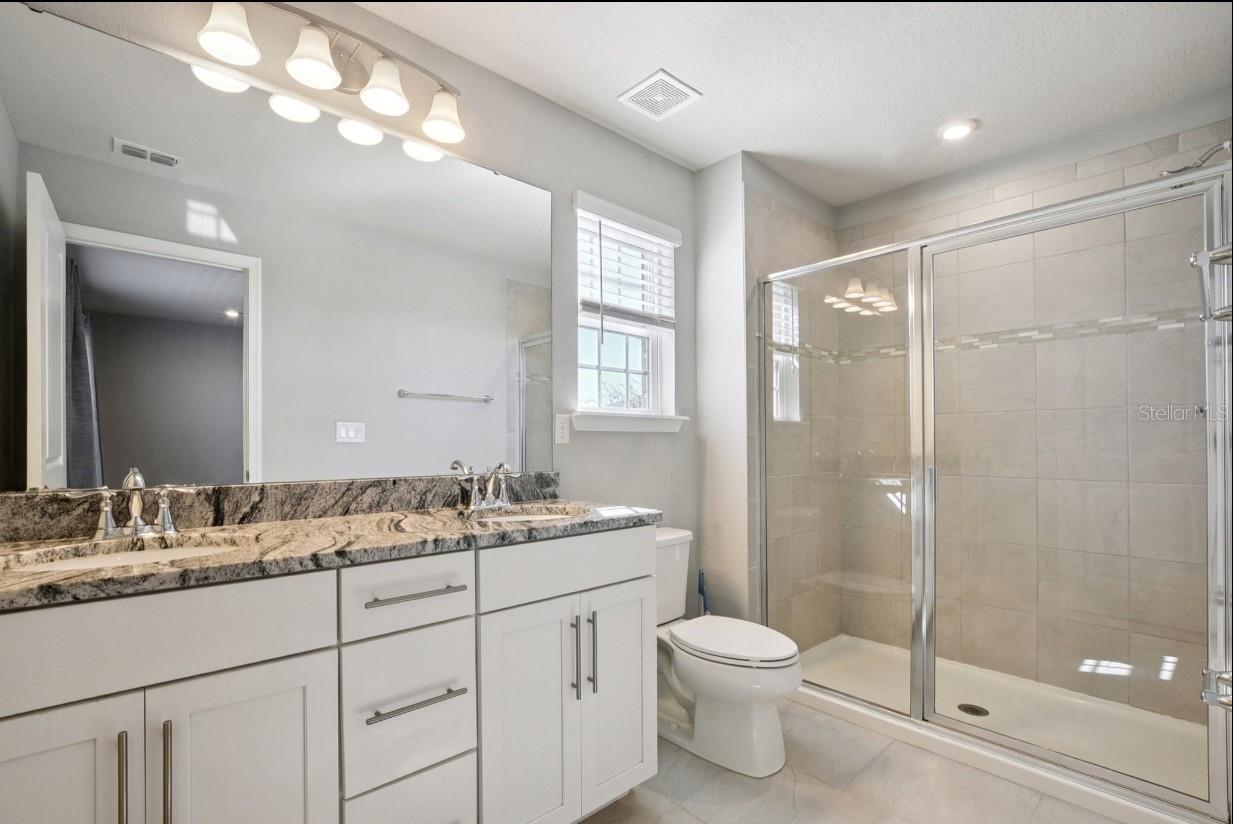 HAMILTON GARDENS - Residential