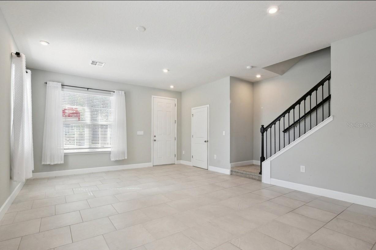 HAMILTON GARDENS - Residential