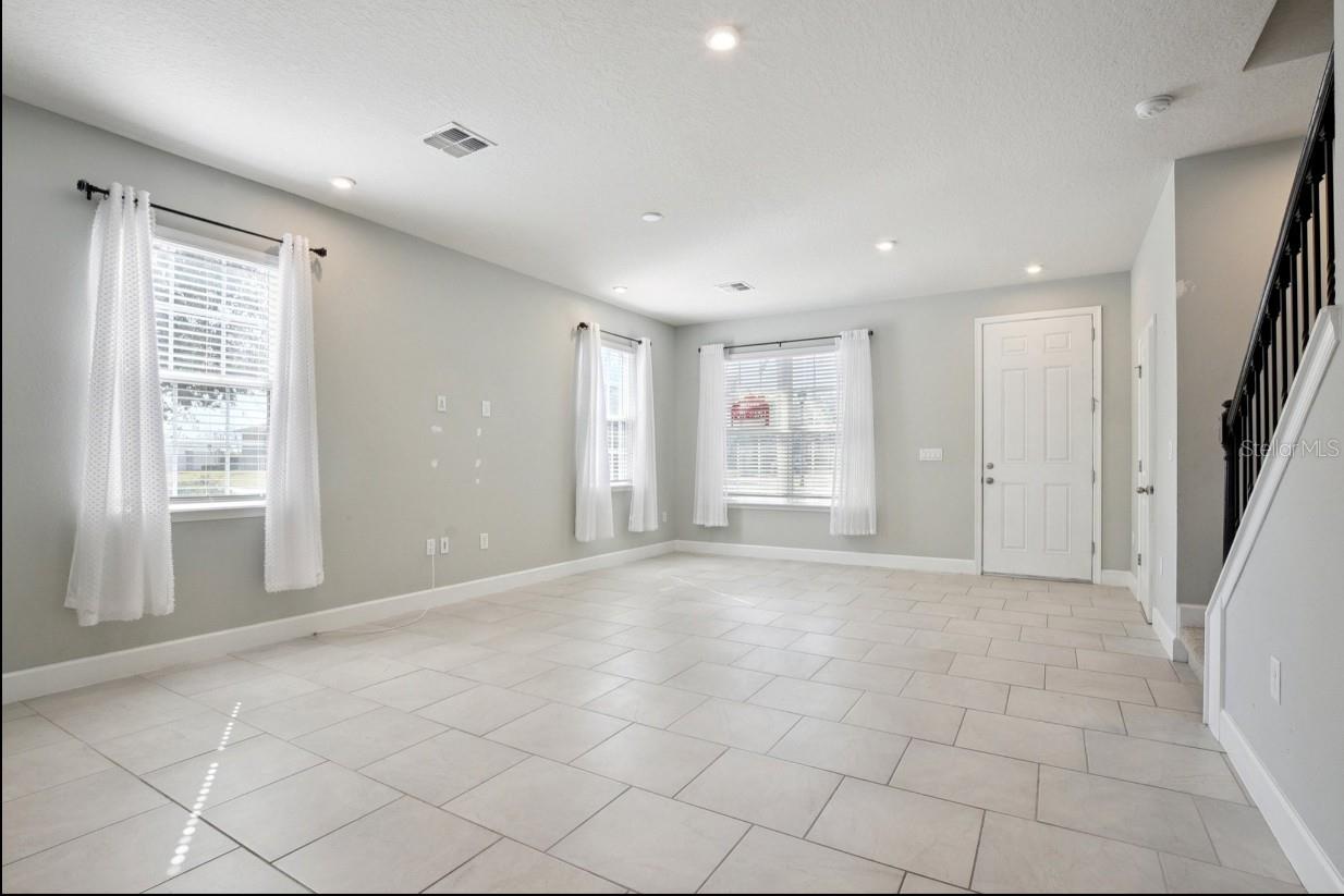 HAMILTON GARDENS - Residential