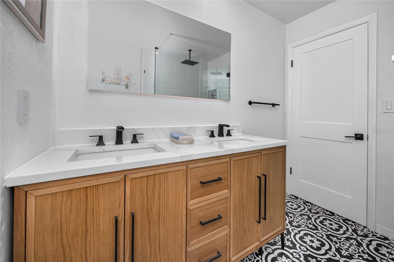 WILLIAMSDALE SQUARE 4TH ADD - Residential