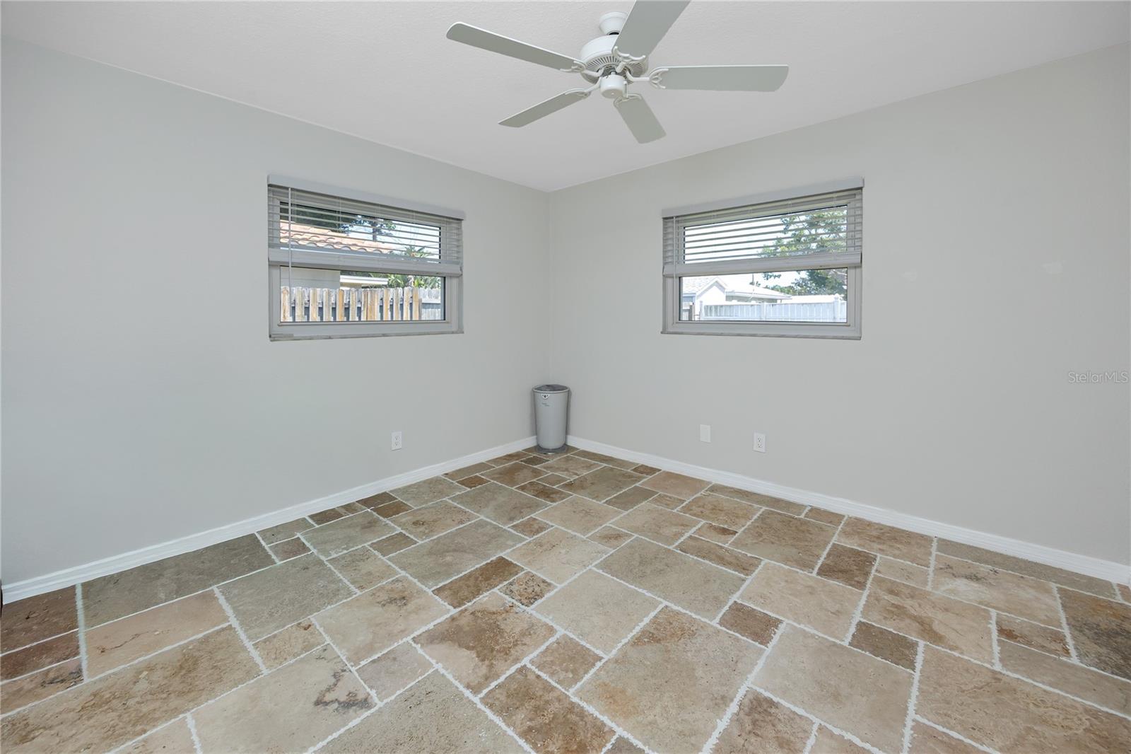 WILLIAMSDALE SQUARE 4TH ADD - Residential