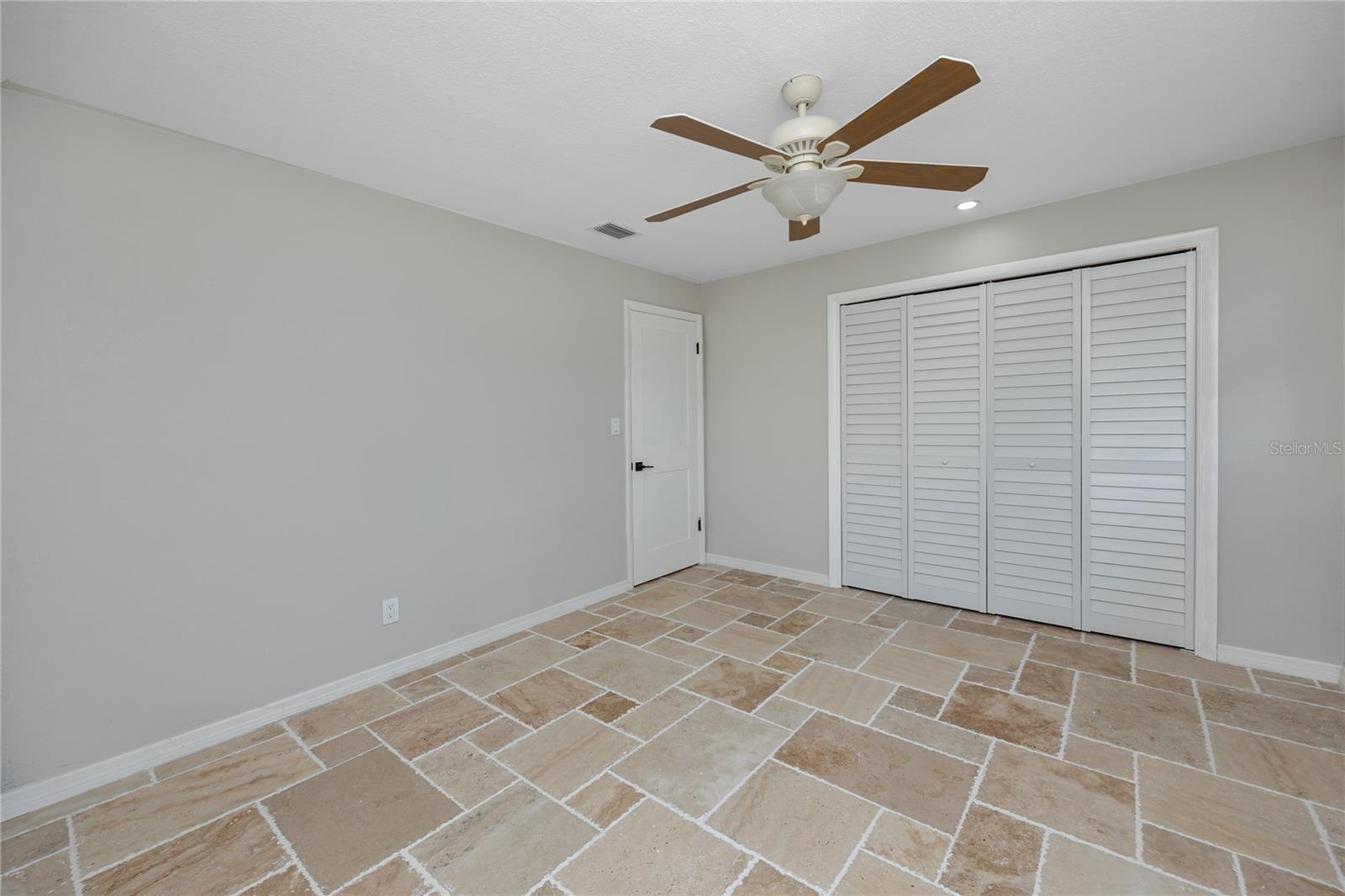WILLIAMSDALE SQUARE 4TH ADD - Residential