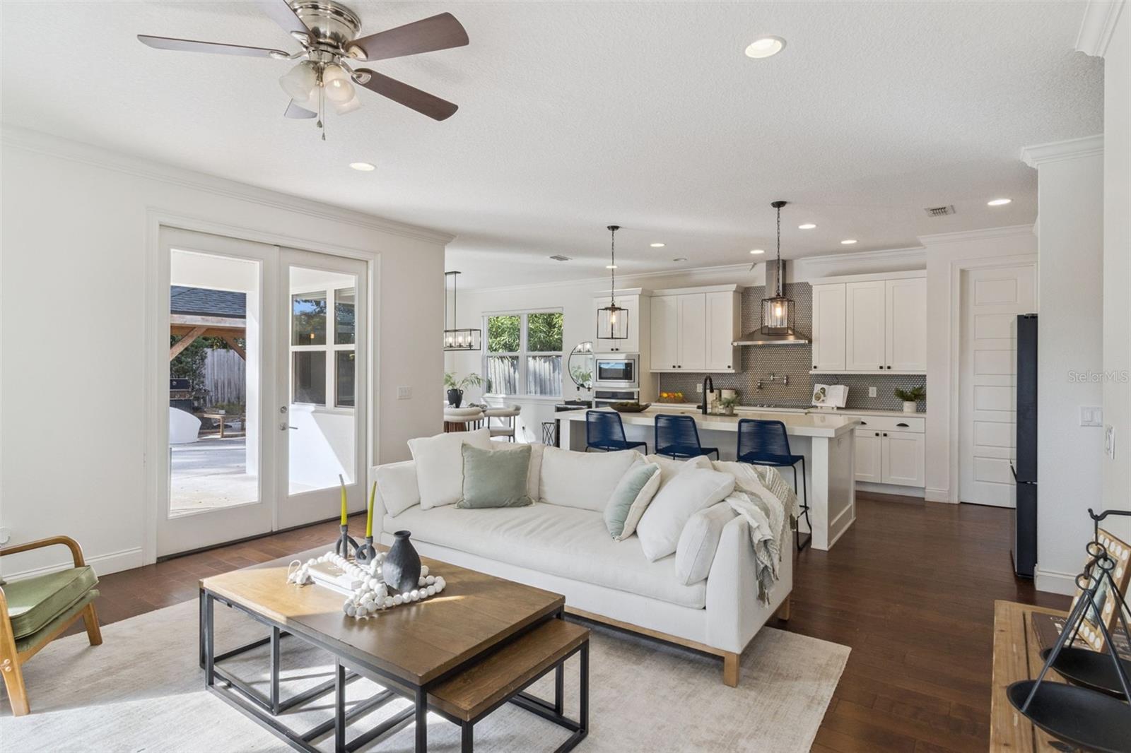 LAKE CONWAY ESTATES - Residential