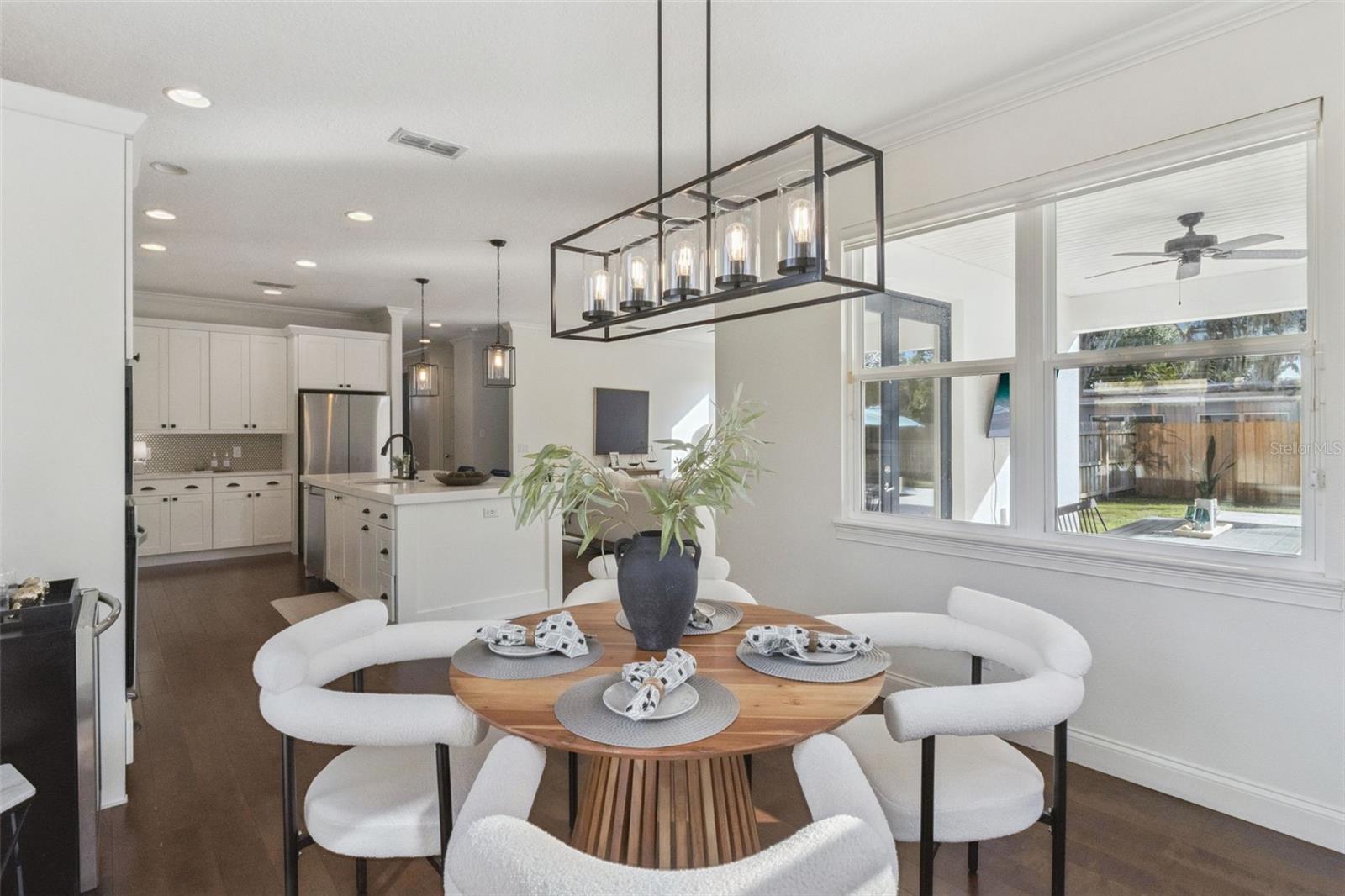 LAKE CONWAY ESTATES - Residential