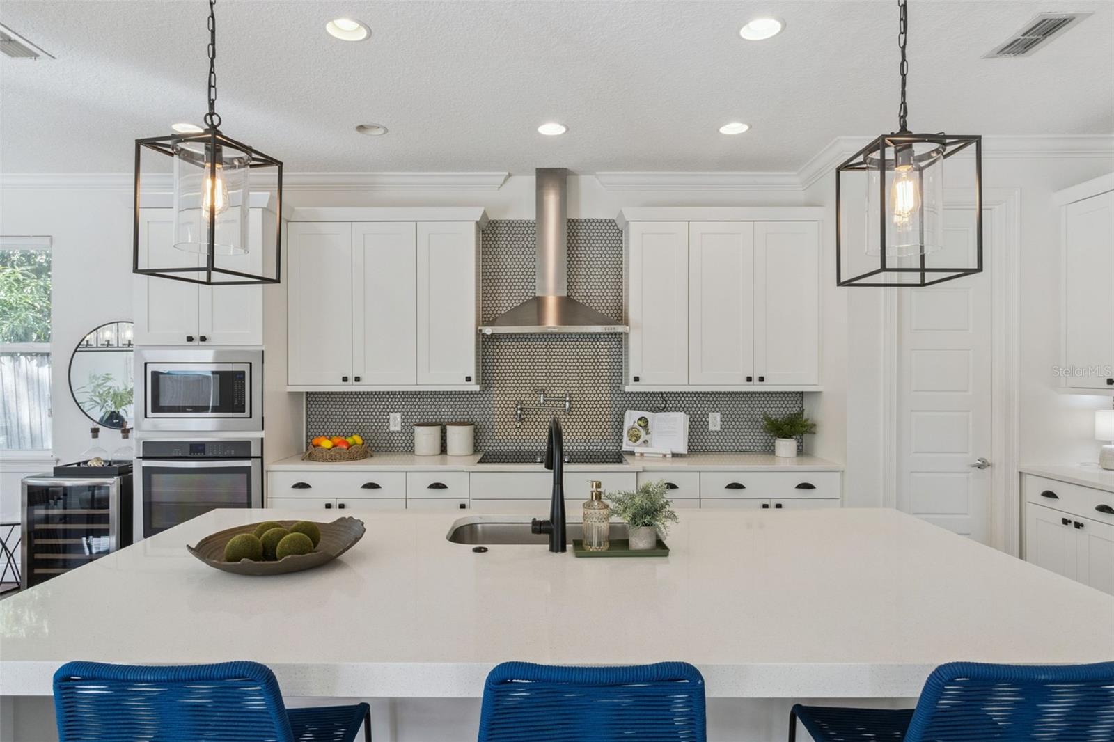 LAKE CONWAY ESTATES - Residential