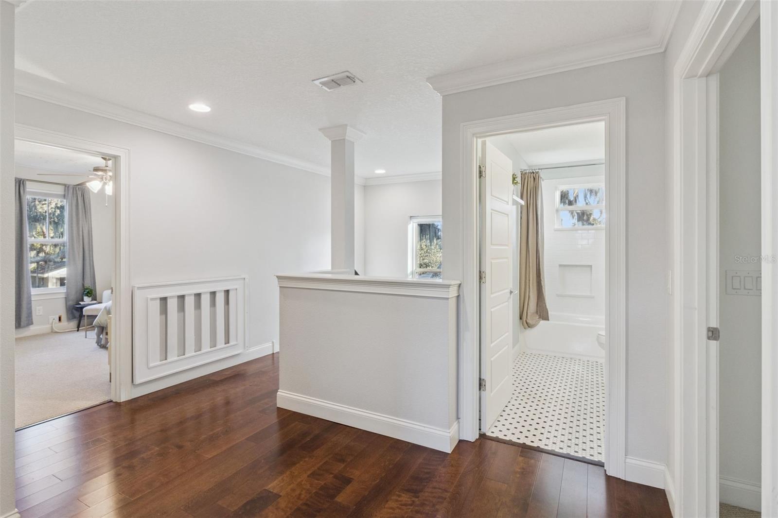 LAKE CONWAY ESTATES - Residential