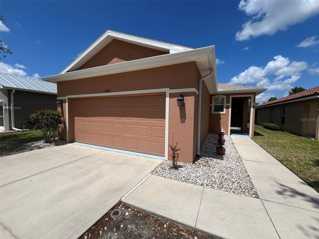 Photo of 13282 SW Pembroke Circle N, Lake Suzy, FL 34269 (MLS # C7525017)