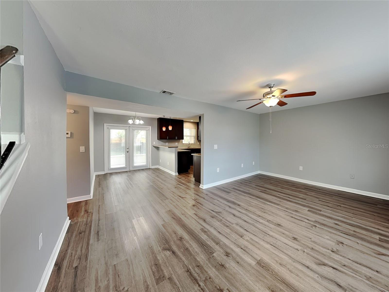 2543 GOLDEN POINCIANA PLACE
