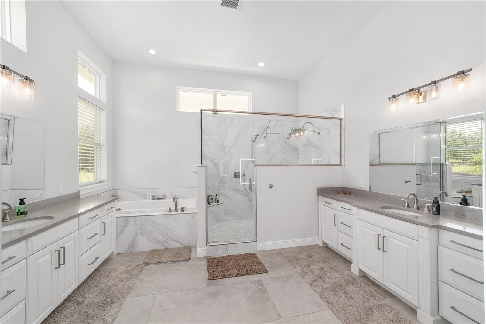 RED OAK ESTATES - Residential