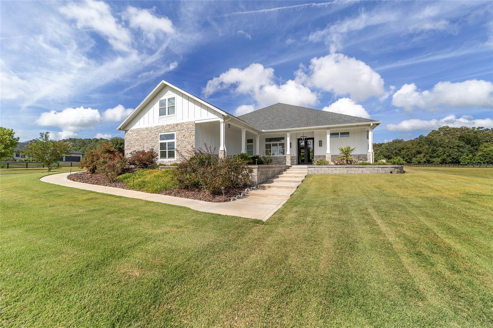 RED OAK ESTATES - Residential