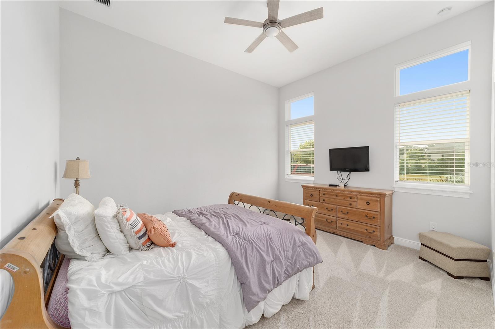 RED OAK ESTATES - Residential