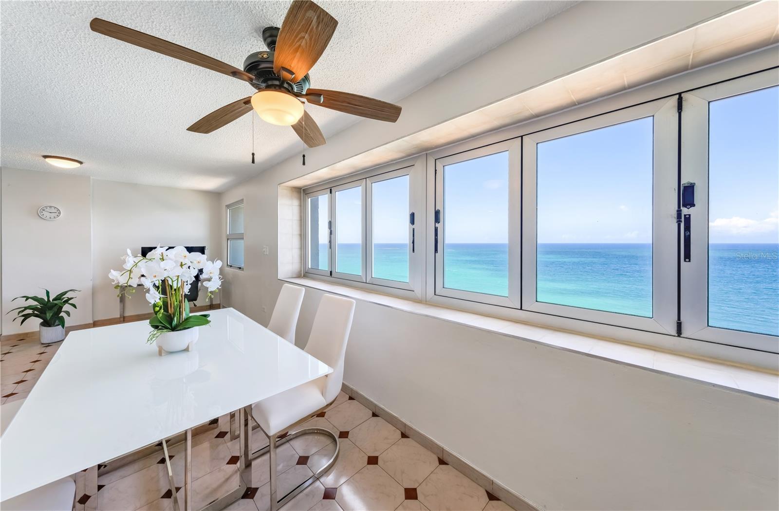 ISLA VERDE - Residential