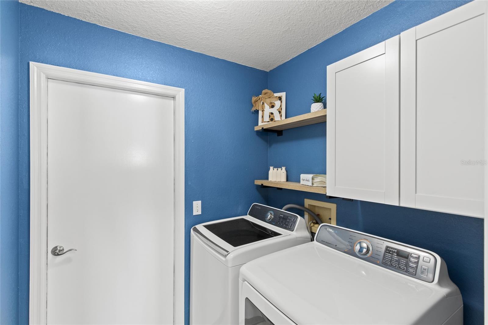 COUNTRYSIDE ESTATE - Residential