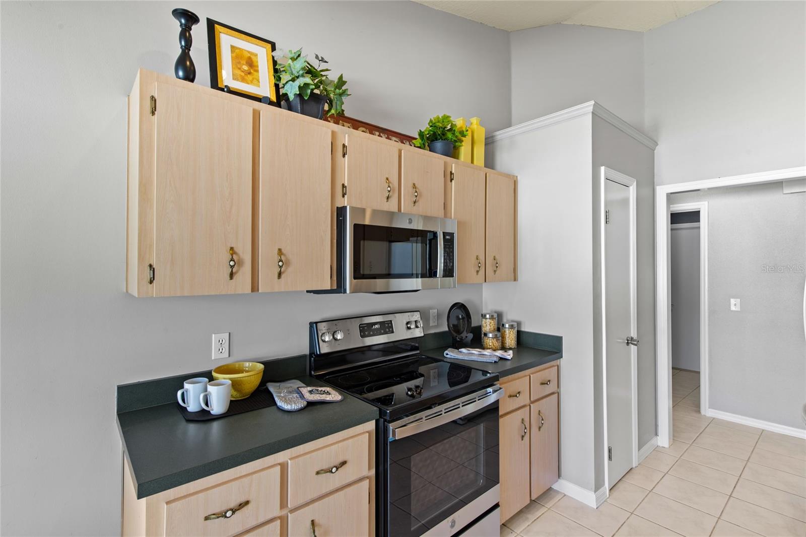 COUNTRYSIDE ESTATE - Residential