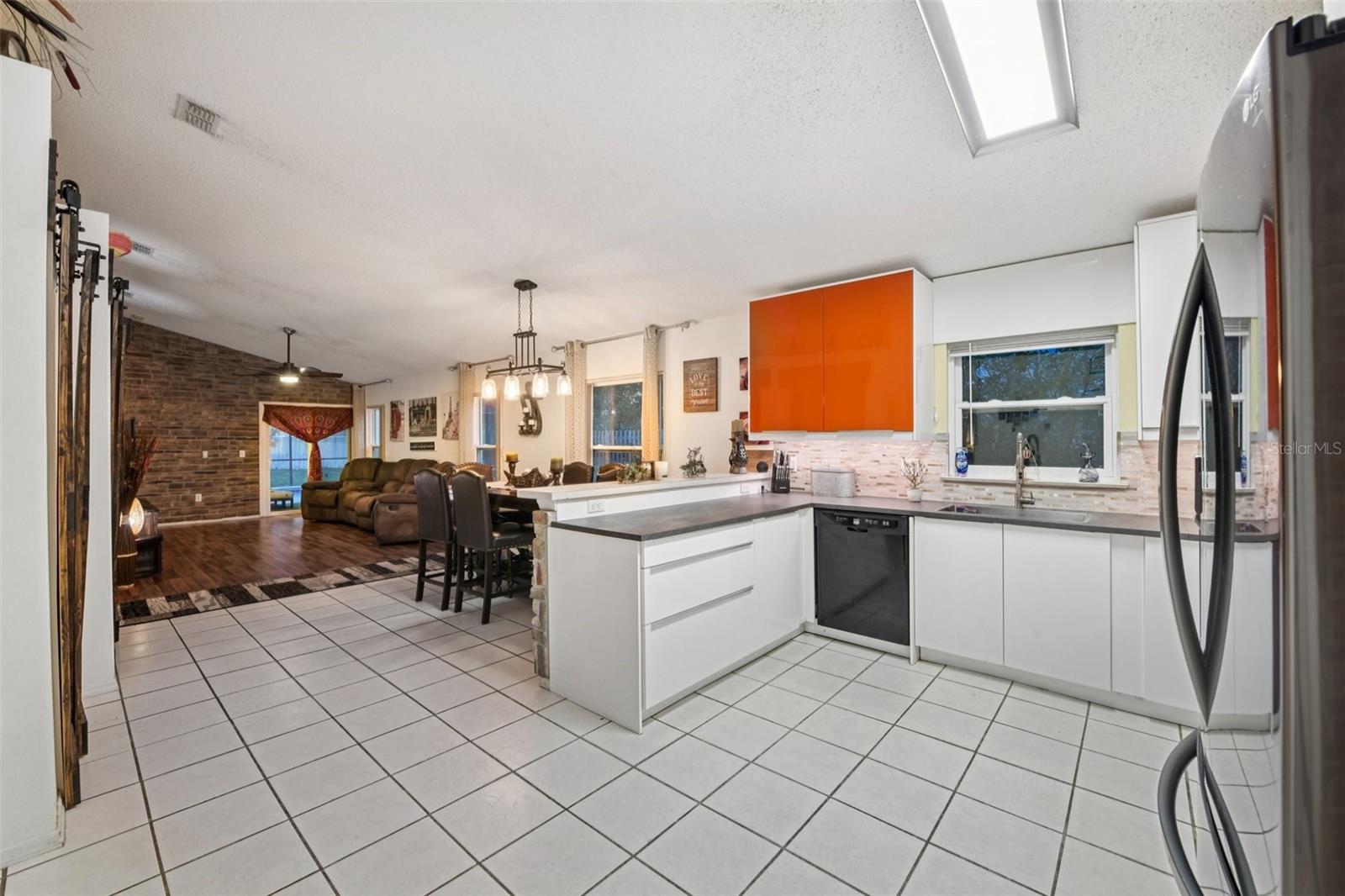 HEATHER GLEN AT MEADOW WOODS 43/134 - Residential