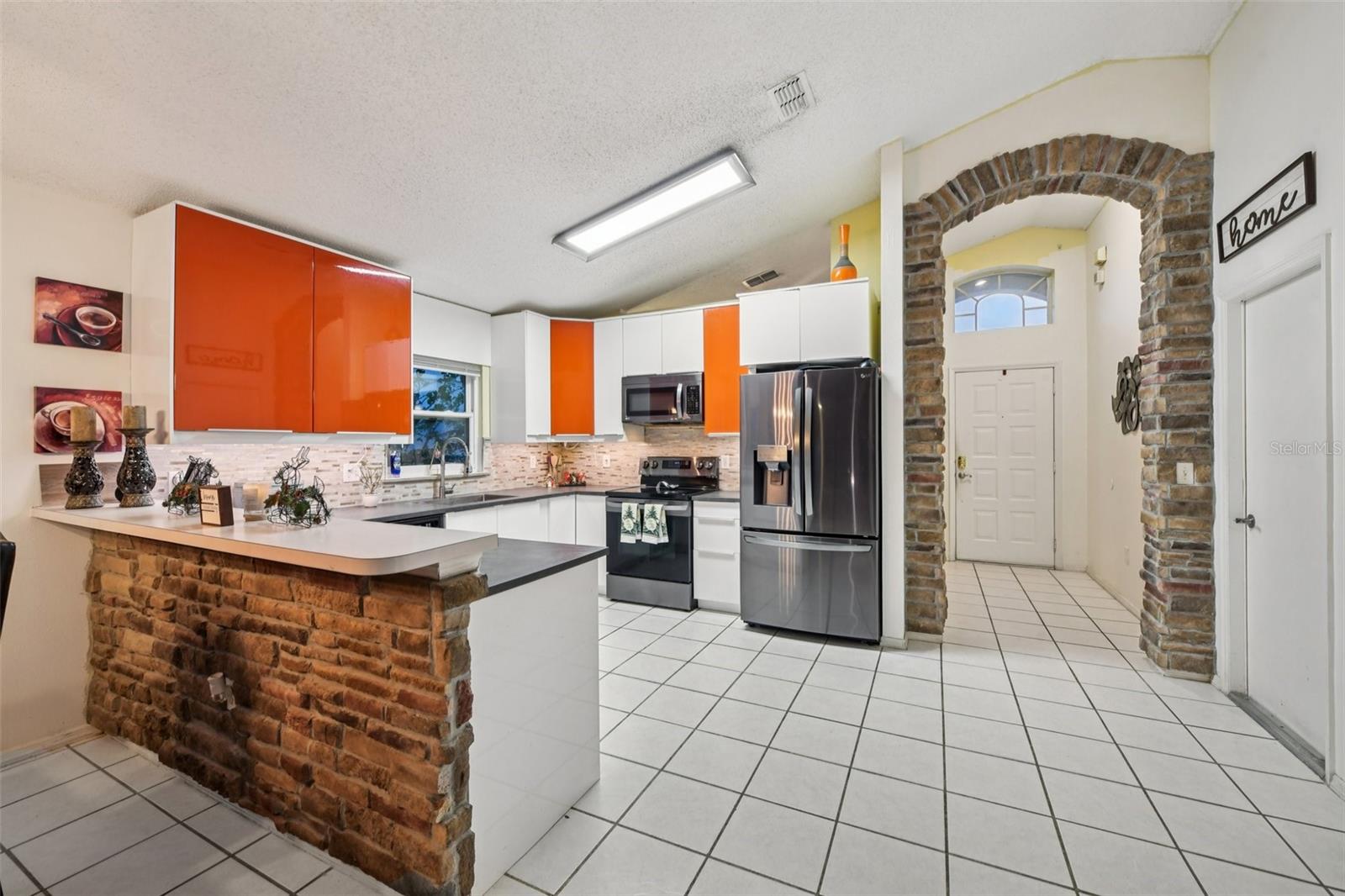 HEATHER GLEN AT MEADOW WOODS 43/134 - Residential