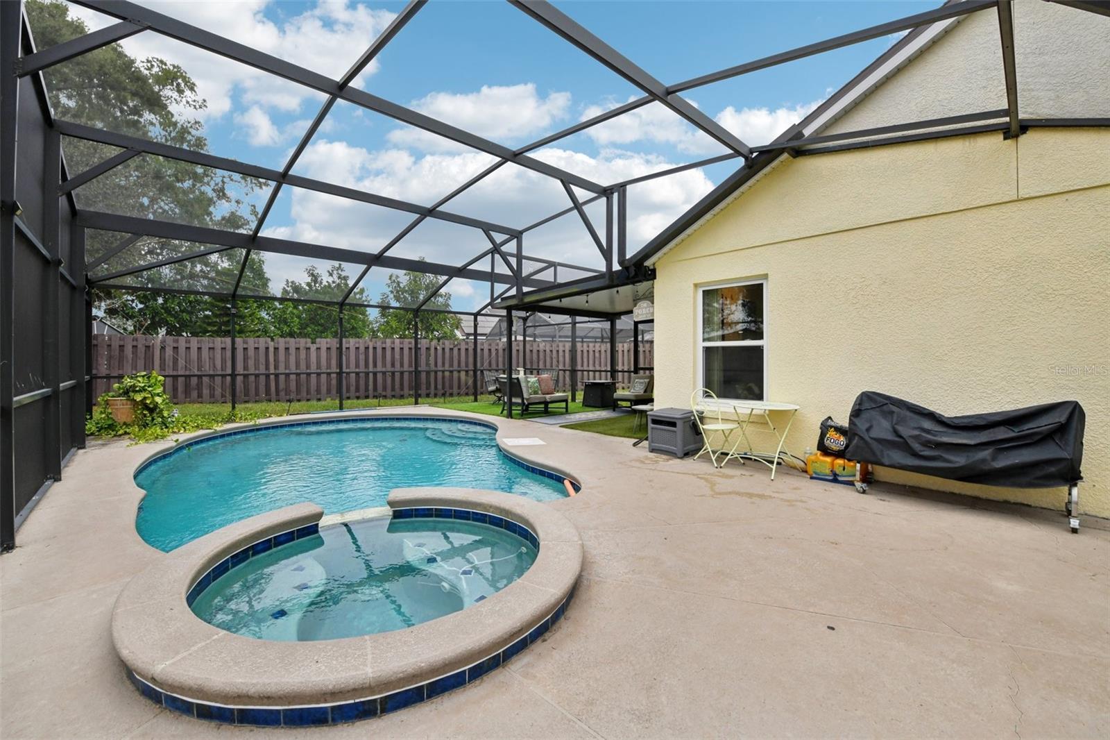 HEATHER GLEN AT MEADOW WOODS 43/134 - Residential