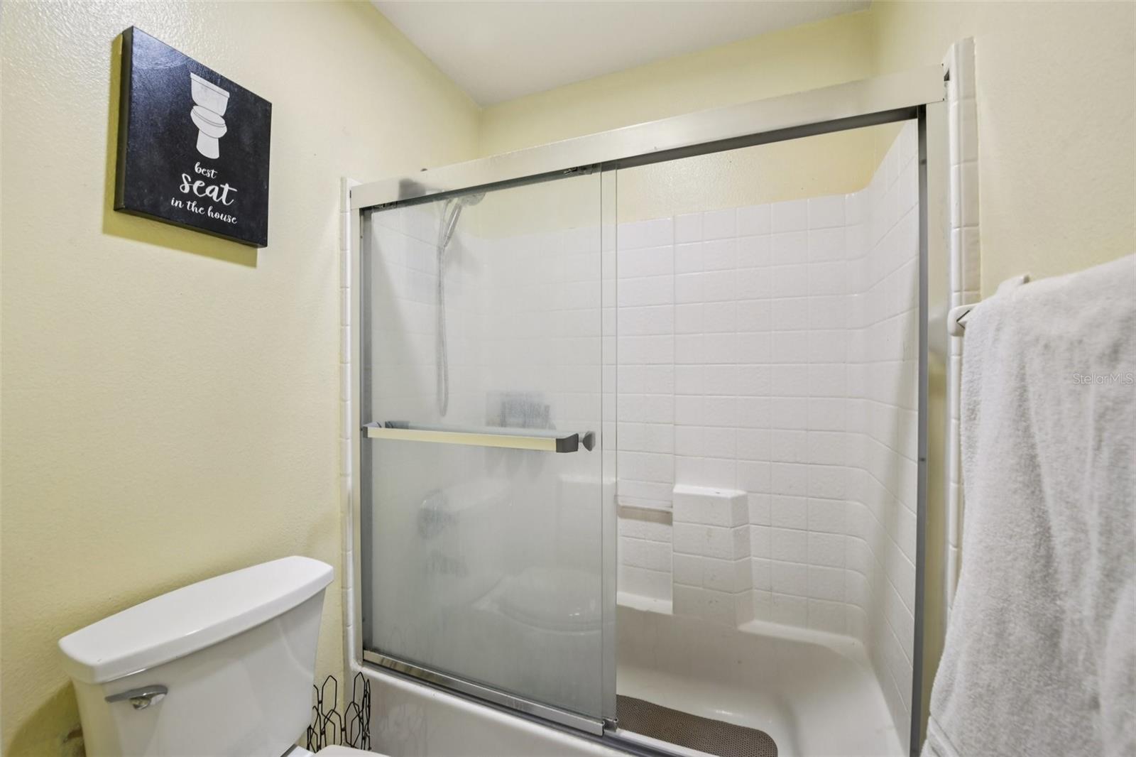 HEATHER GLEN AT MEADOW WOODS 43/134 - Residential