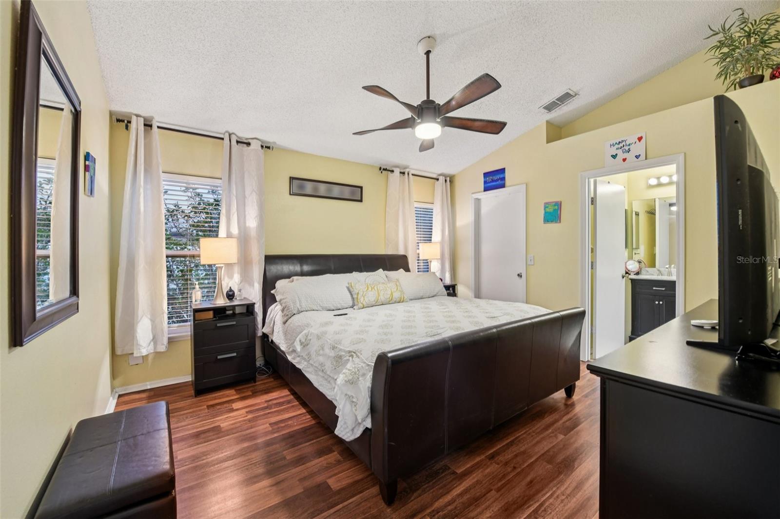 HEATHER GLEN AT MEADOW WOODS 43/134 - Residential