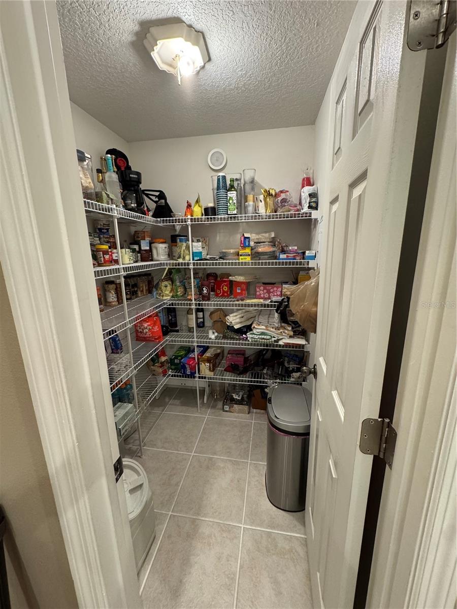 LAKE ST CHARLES UNIT 9 - Residential Lease