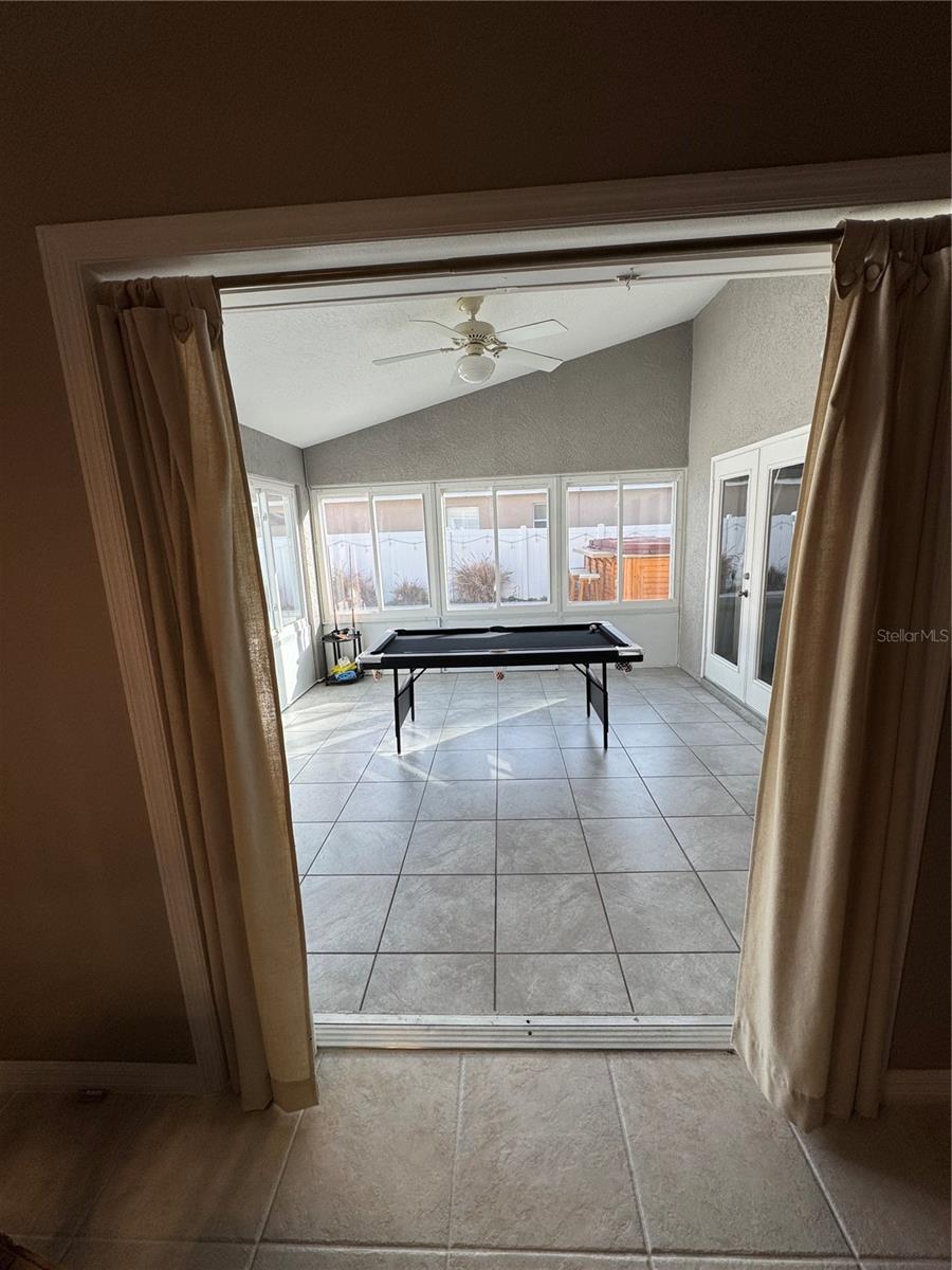 LAKE ST CHARLES UNIT 9 - Residential Lease